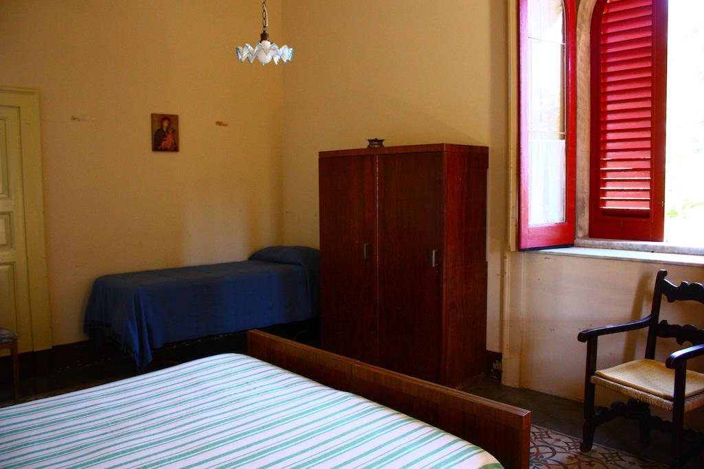 זפראנה אטניאה B&B Sotto I Pini מראה חיצוני תמונה
