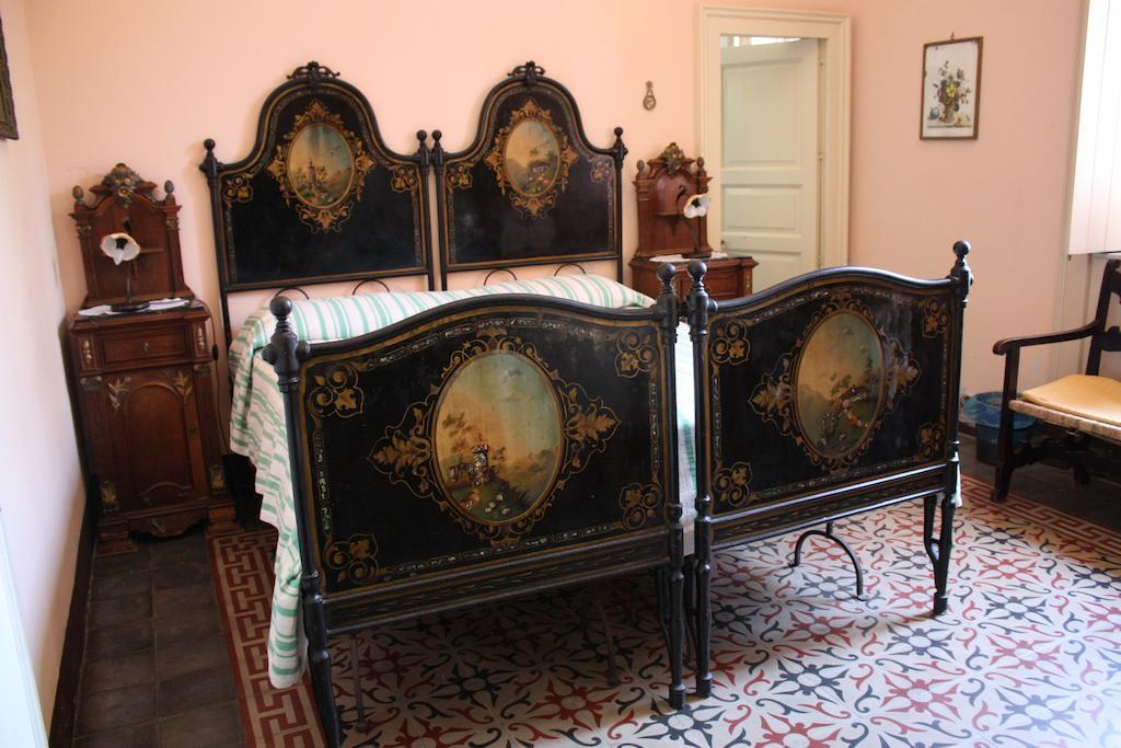 זפראנה אטניאה B&B Sotto I Pini חדר תמונה